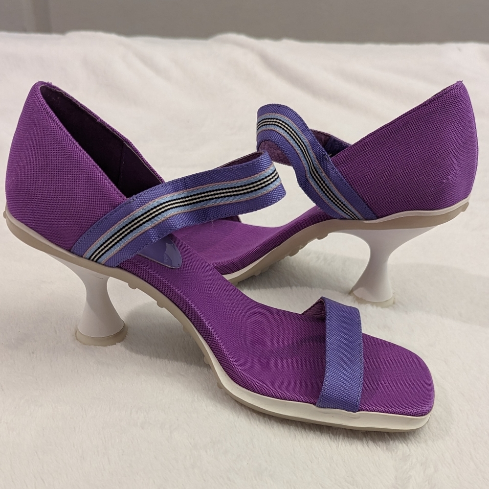 Jeffrey Campbell Touchdown Lavender kitten heels